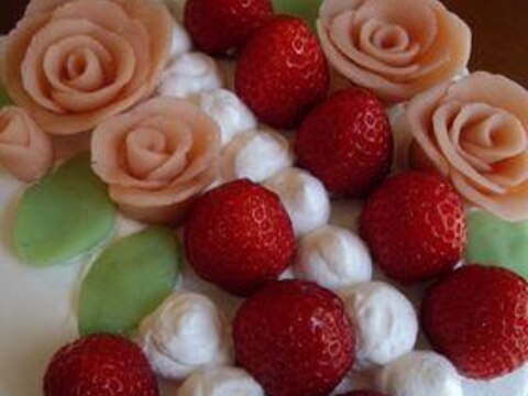 薔薇が可愛い デコレーションケーキ レシピ 作り方 By Kao1329 楽天レシピ